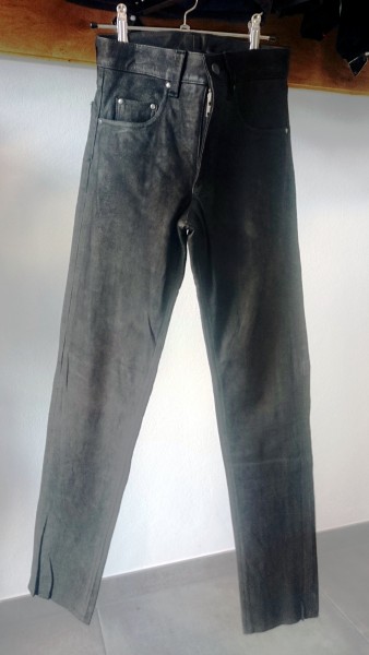 Akito Lederhose Nubukjeans Road